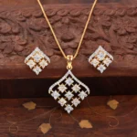 Starlit Elegance Diamond Pendant Set with Chain - Image 2